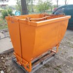 Pojemnik dźwigowy do gruzu – otwierany
