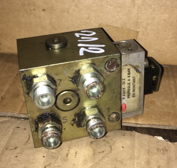 Zawór Fluid System 150 PAR 8239 51.433.42.P 4365 18.09.98