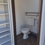 Kontener 20′ szatniowo-łazienkowy, biurowy.