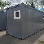 Kontener sanitarny toaletowy 20′ socjalny – toalety, pisuary, umywalki