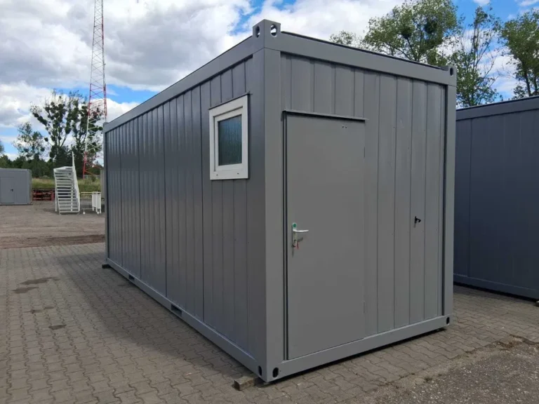 Kontener sanitarny toaletowy 20′ socjalny – toalety, pisuary, umywalki