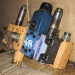 Rozdzielacz hydrauliczny ze sterowaniem -CASE 988 Aron brevini 4/2 NO AD3E15E 3 / M82101020A