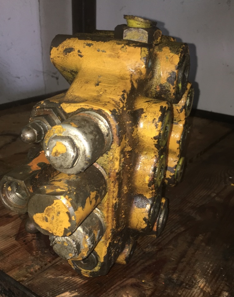 Rozdzielacz hydrauliczny Parker Hannifin VDP22DDD212 150371 22