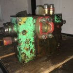 Rozdzielacz hydrauliczny S0V4B0137 A P.0119150001 C95