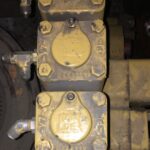 Rozdzielacz hydrauliczny z CATERPILLAR 8J8712V