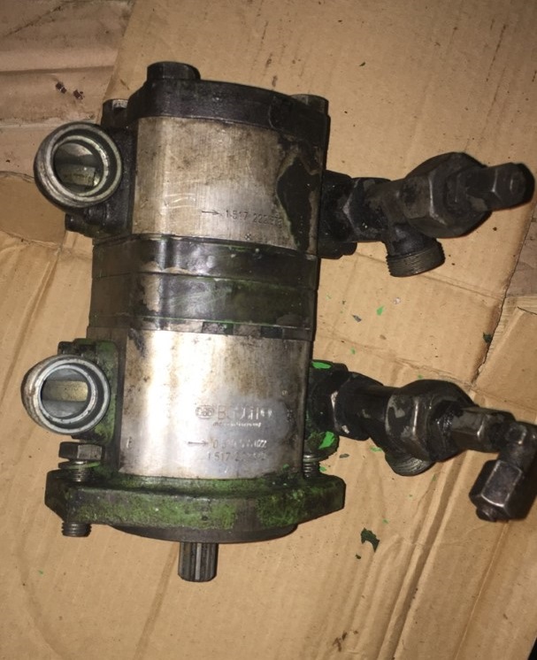 Pompa hydrauliczna mini BOSCH – 0 510 505 022 / 1 517 222 640