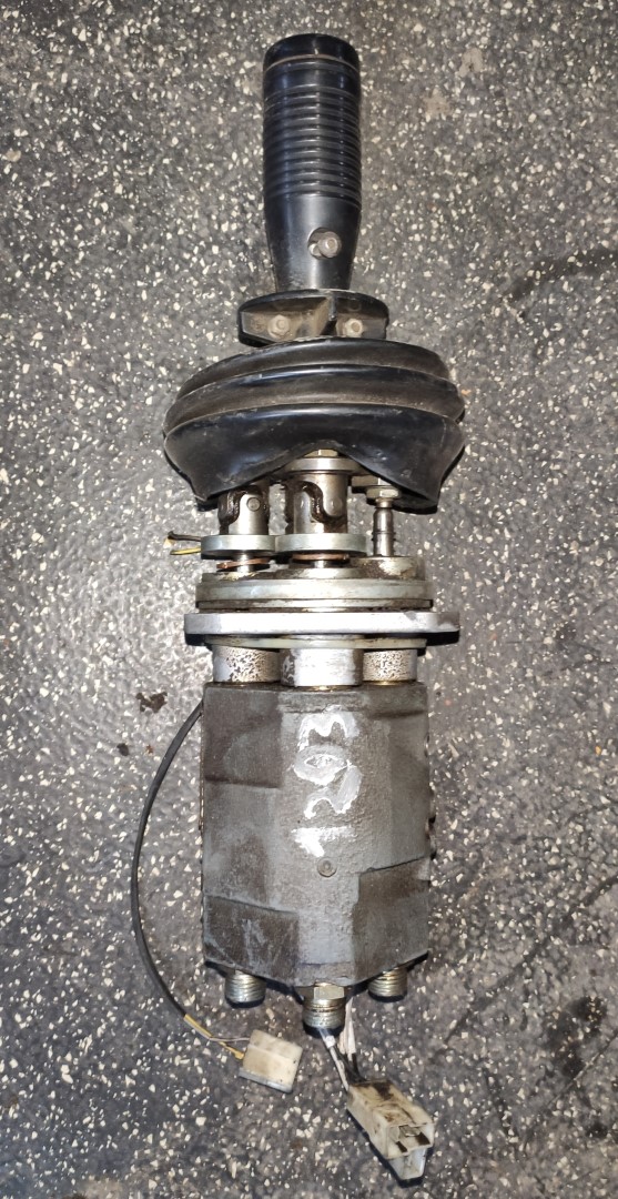 Joystick Rexroth 5TF6U0620/1CACC-01/22 MYS001 226823 01G93 L310