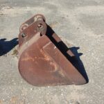 Łyżka 42 cm, sworzeń fi 40 mm, ramie 14 cm