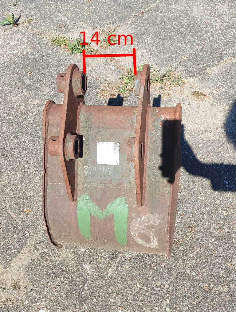 Łyżka 38 cm, sworzeń fi 40 mm, ramie 14 cm