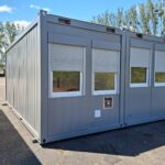 Kontener DUO biurowy podwójny socjalny z łazienką oraz aneksem kuchennym – wymiary : 6,06 m x 4,90 m