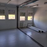 Kontener DUO biurowy podwójny socjalny z łazienką oraz aneksem kuchennym – wymiary : 6,06 m x 4,90 m