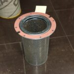 Filtr powietrza CAT 1P7360 oraz zamiennik MANN C20187