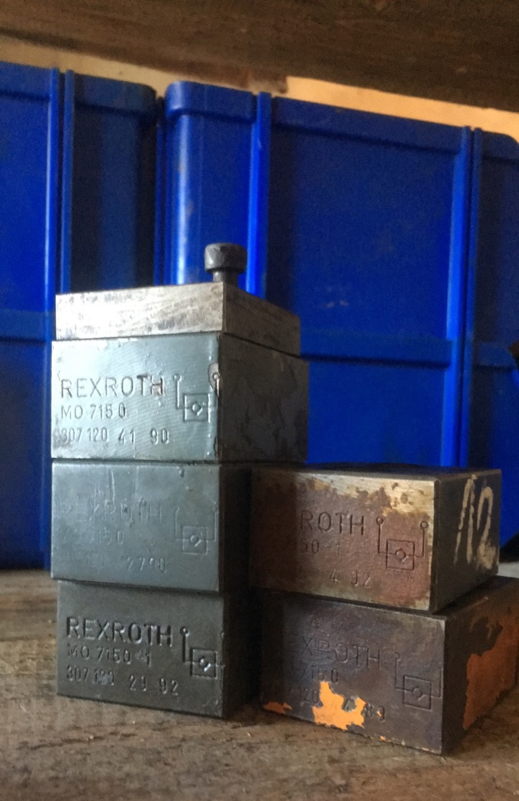 Zawór zwrotny Rexroth MO 7150 (307 120)