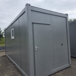 Kontener sanitarny uniwersalny 20′ 6.06 m x 2.45 m