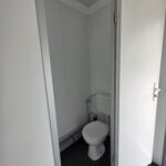 Kontener sanitarny uniwersalny 20′ 6.06 m x 2.45 m